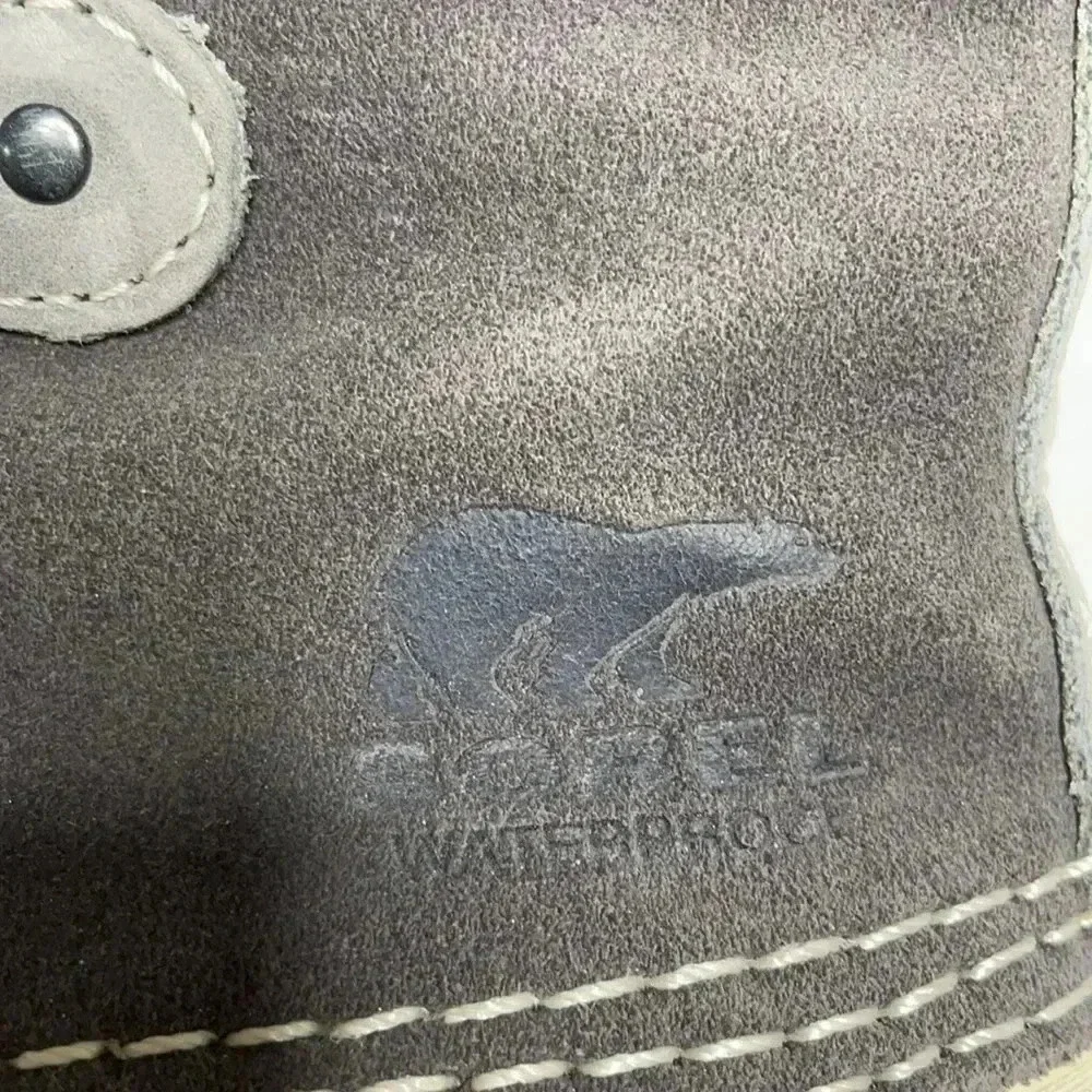 Jane of the Arctic sorel boots - Picture 4 of 4